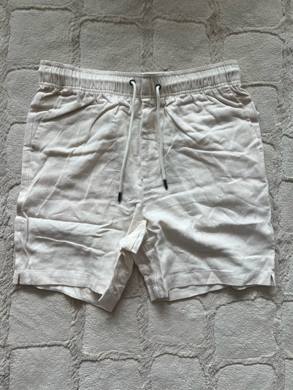 Onia Cream Flat Front Men's Shorts